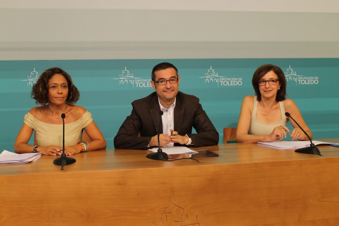 Fernando Muñoz, Ana Gómez y Charo Navas