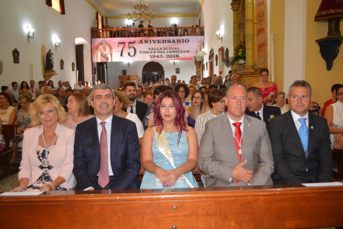 Imagen de Álvaro Gutiérrez y María José Gallego en la misa conmemorativa de 75 Aniversario de la imagen