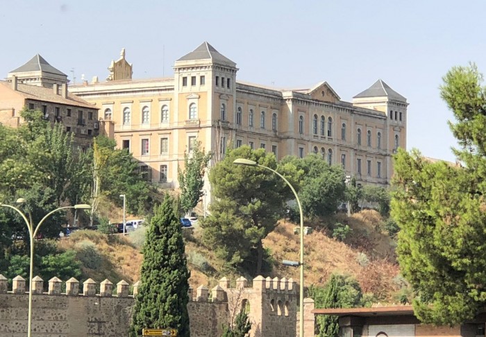 Foto de la fachada posterior de la Diputación de Toledo