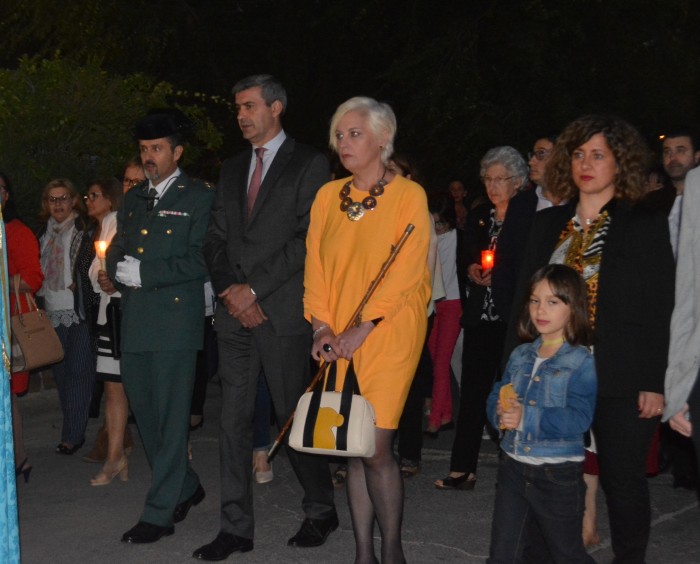 Álvaro Gutiérrez y María Engracia Sánchez durante la procesión de la Virgen del Rosario de Ontígola