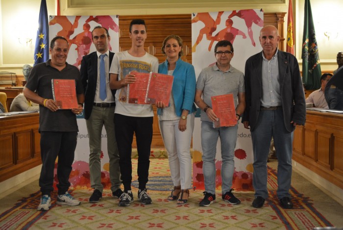 Imagen de Entrega diplomas de fútbol