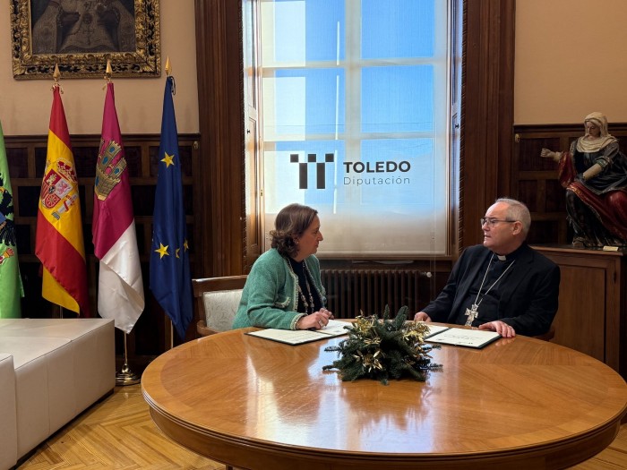 Imagen de Cedillo y Cerro firman el convenio en Diputación