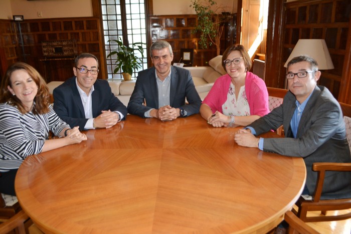 Imagen de Reunión del Gobierno provincial y CCOO