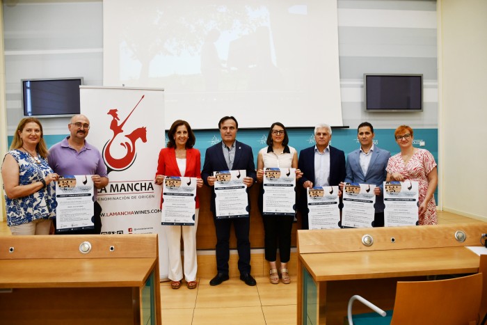 Imagen de 19072024 Presentación Certamen de Pintura