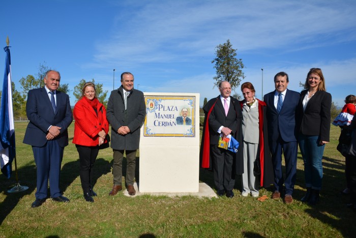 Imagen de 12112024 Inauguración Plaza Manuel Cerdán (1)