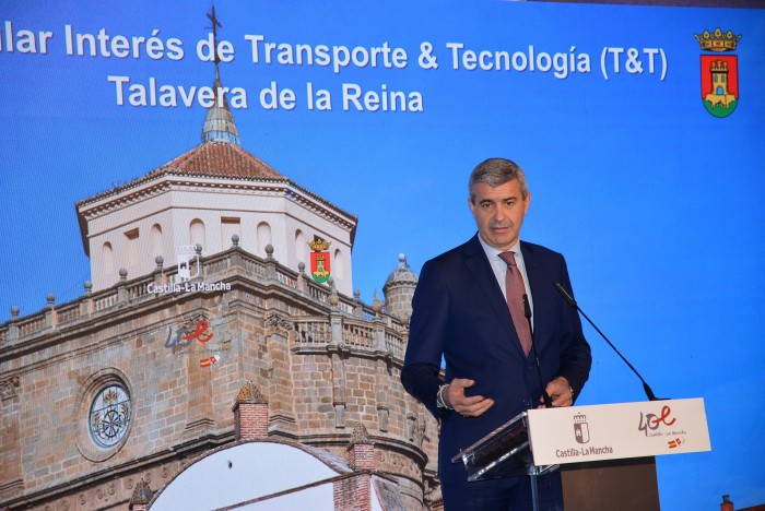 Imagen de Álvaro Gutiérrez anunciando la creación de la Oficina de Innovación Rural de la Comarca de la Jara