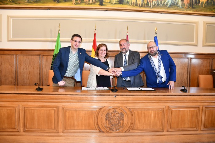 Imagen de  Firma del convenio