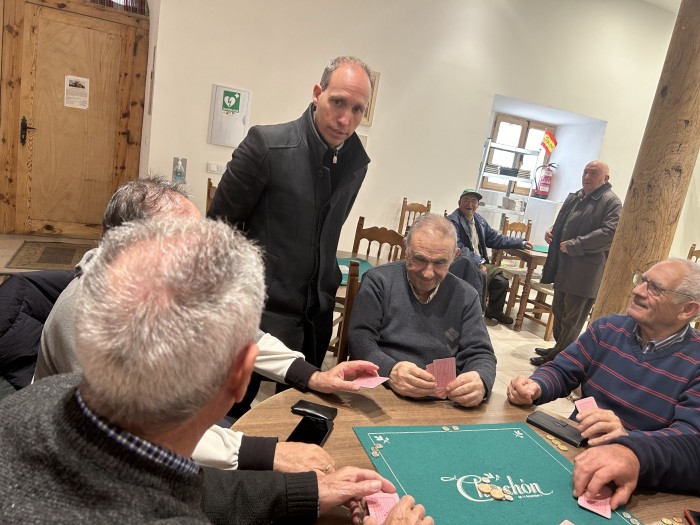 Daniel Arias en un Hogar del Jubilado