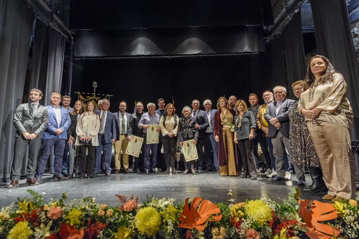 Imagen de 15112025 Cedillo Honores y Distinciones Gálvez 1