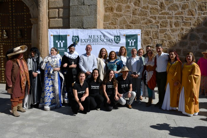 24052025 Juan Carlos Sánchez participa en la visita al Castillo de Cuerva 8