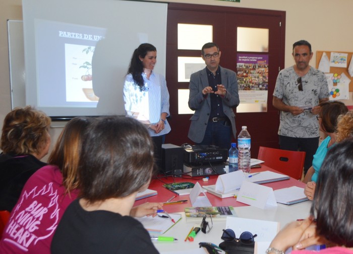 Imagen de El vicepresidente en el taller de empleo de San Bartolomé de las Abiertas