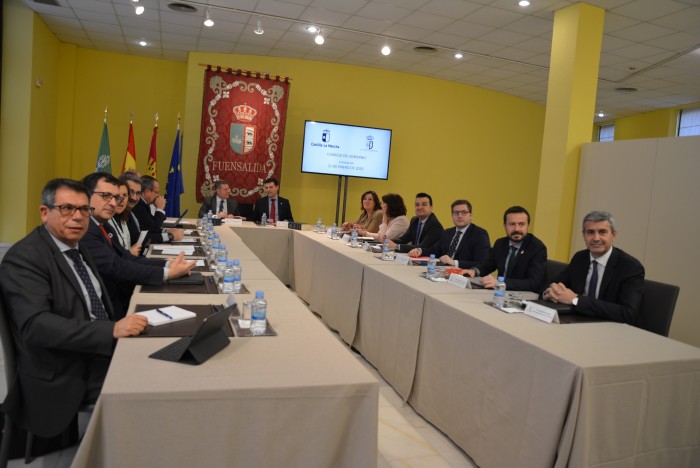 Un momento de la celebración del Consejo de Gobierno itinerante en Fuensalida