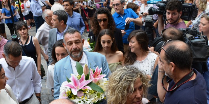 Rafael Martín en la ofrenda floral