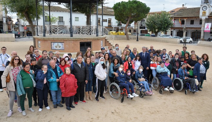 Imagen de Álvaro Gutiérrez con los miembros de MARSODETO