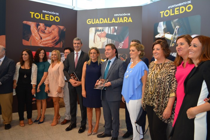 Imagen de Con la Guía de Artesanía de la provincia de Toledo que se ha presentado hoy