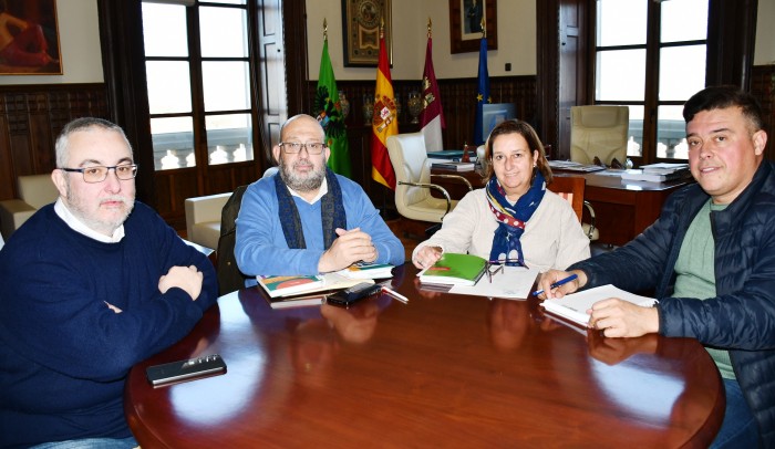 Cedillo y Arribas con alcalde y concejal de Mascaraque