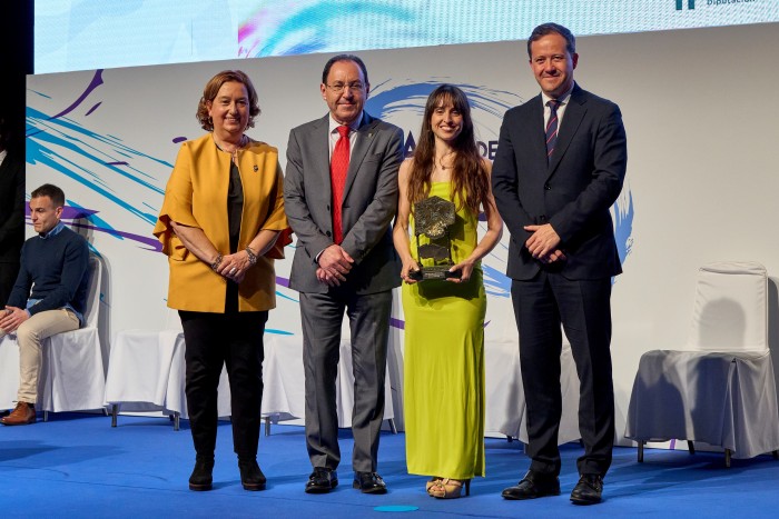  Entrega Mención Especial