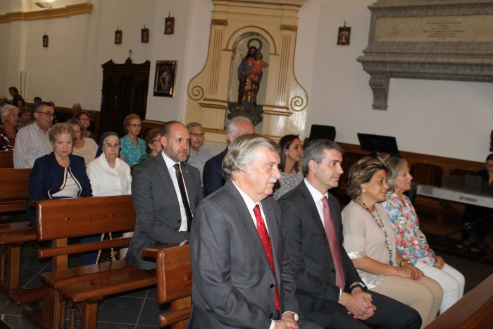 Imagen de Álvaro Gutiérrez también asistió a la misa cantada en la iglesia de San Bernardo