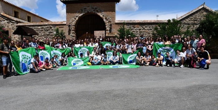 Foto de familia Ecoescuelas en El Borril