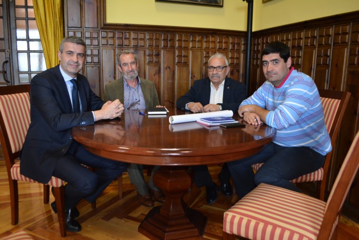 Imagen de Álvaro Gutiérrez se reúne con el presidente y miembros de la Ejecutiva de MARSODETO