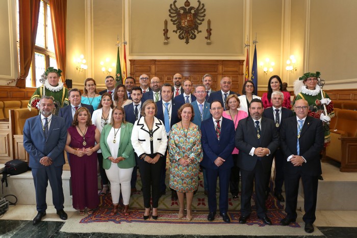 Foto de la nueva Corporación provincial al completo