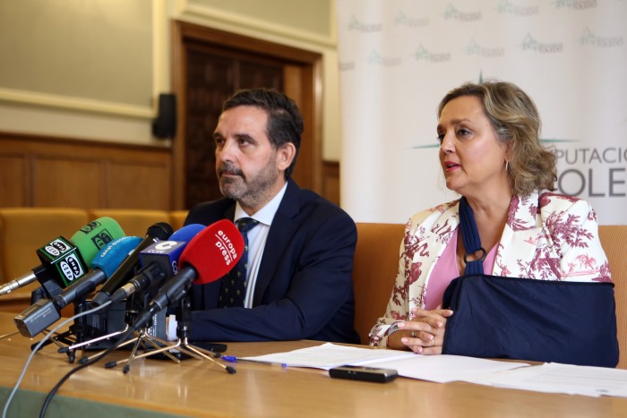 Imagen de Joaquín Romera y Soledad de Frutos en la rueda de prensa