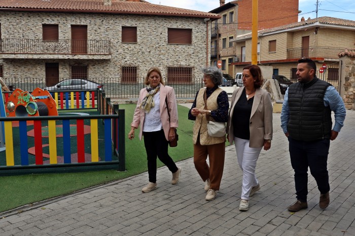 Imagen de Cedillo visita Burguillos