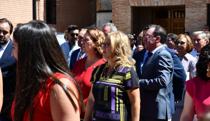 Imagen de La presidenta en la procesión de San Agustín, en Gálvez