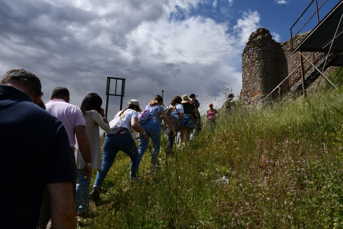 Imagen de 18052025 Del Castillo. Visita al Castillo de Mora 7