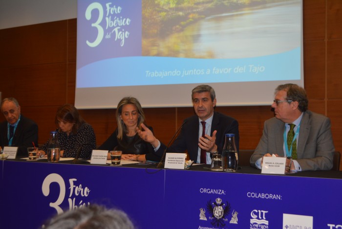 Álvaro Gutiérrez ha defendido el fin de los trasvases en el Foro Ibérico del Tajo