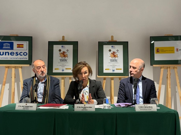 Imagen de 03122025 Presentación Seminario los Orígenes de Europa