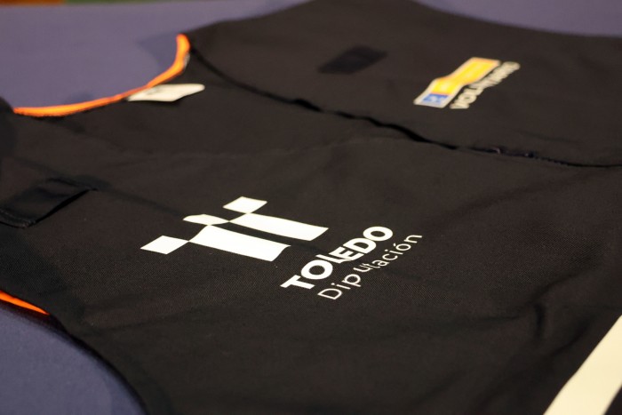 Imagen de Cedillo entrega material a las agrupaciones de Protección Civil