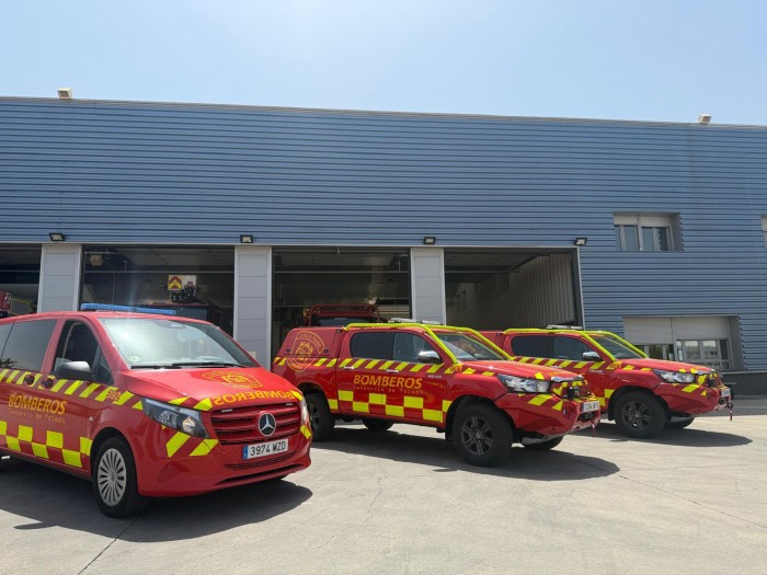 Imagen de 13082025 Juan Carlos Sánchez entrega nuevos vehículos bomberos 1