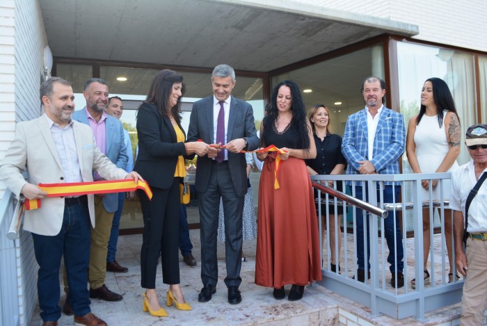 Imagen de Álvaro Gutiérrez foto centro día Yeles inauguración