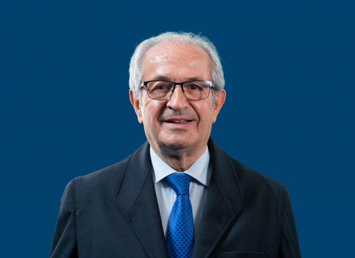MANUEL CERRILLO Laboratorios Valquer
