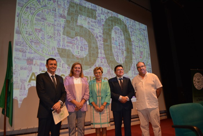 Imagen de María José Gallego en el 50 Aniversario IES Universidad Laboral