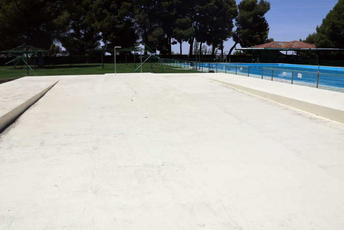 Piscina de Quintanar