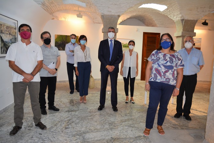 Imagen de Álvaro Gutiérrez con el equipo de Cultura