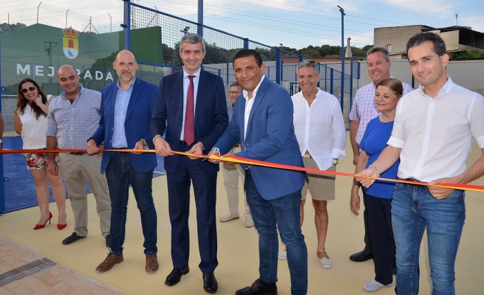 Álvaro Gutiérrez foto Mejorada inauguración complejo deportivo