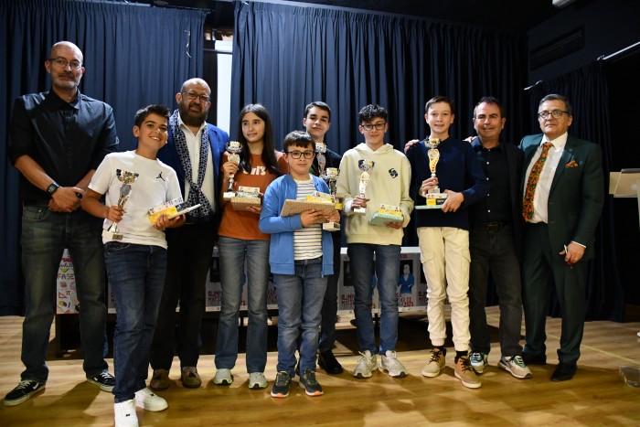 29042025 Arribas premios Olimpiada Matemática (1)