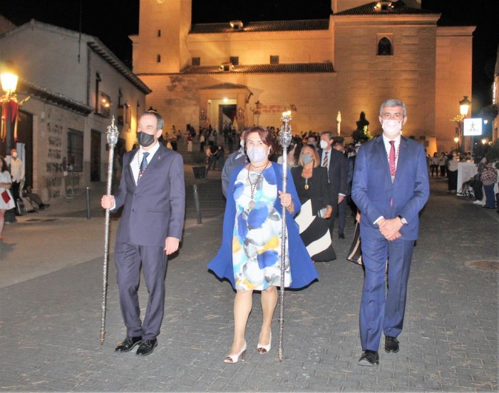 Imagen de Álvaro Gutiérrez en la procesión del Cristo de la Sala