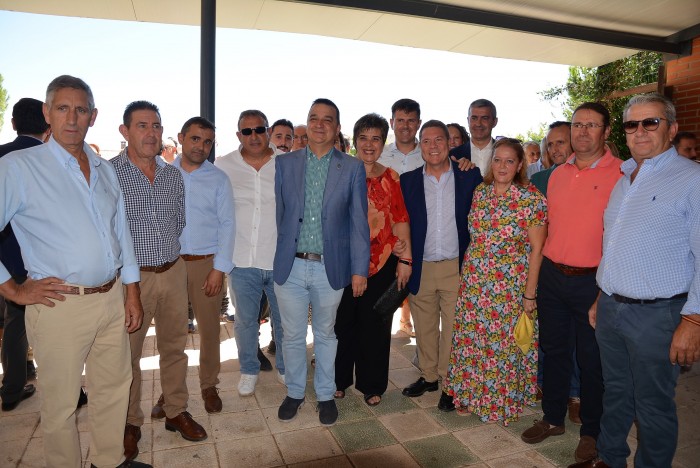 Imagen de Asistentes a la Fiesta de la Ternera
