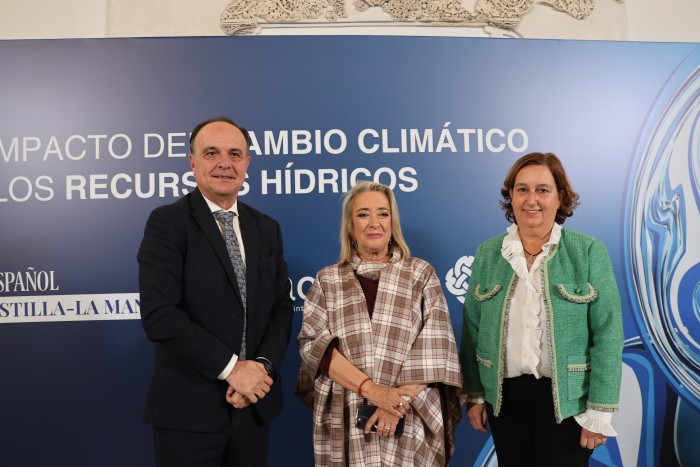 Imagen de La presidenta de la Diputación de Toledo, Concepción Cedillo, ha clausurado la jornada “El impacto d