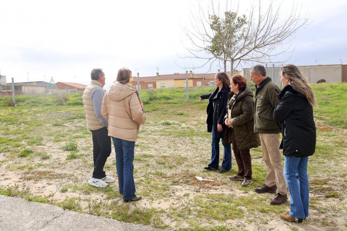 Cedillo visita Carriches