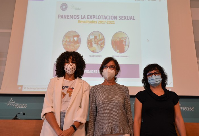 Ana Gómez, Lourdes Nieto y Cintia Martín