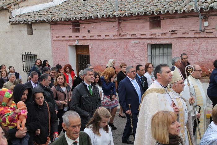 Imagen de Álvaro Gutiérrez y el alcalde de Maqueda, Andrés Congosto, en la procesión de la Virgen de los Dados