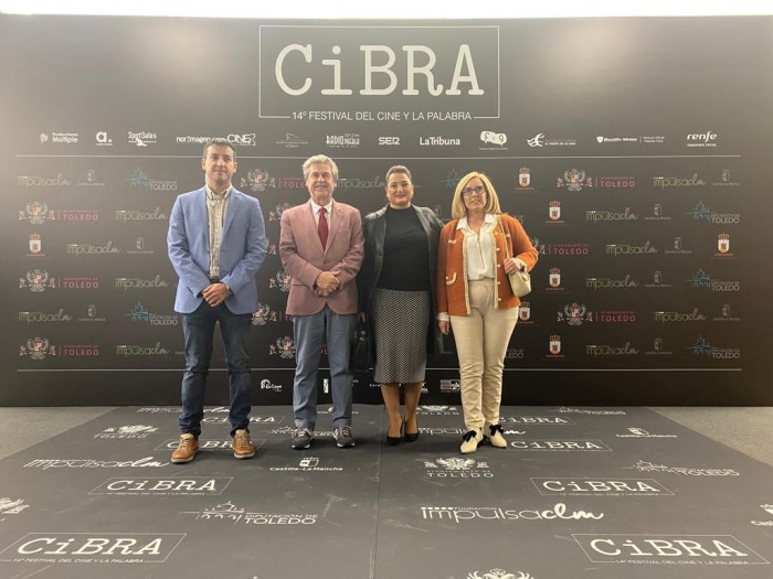 Imagen de Cristina Cebas con el alcalde de La Puebla de Montalbán