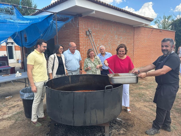 Imagen de 04092024 Cedillo Fiesta Ternera Menasalbas (1)