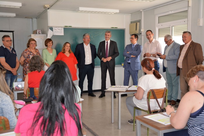 Charlando con las alumnas del Recual