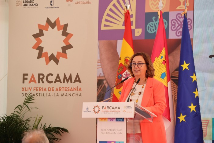 10102025 Cedillo acto distinciones y reconocimientos artesanos FARCAMA